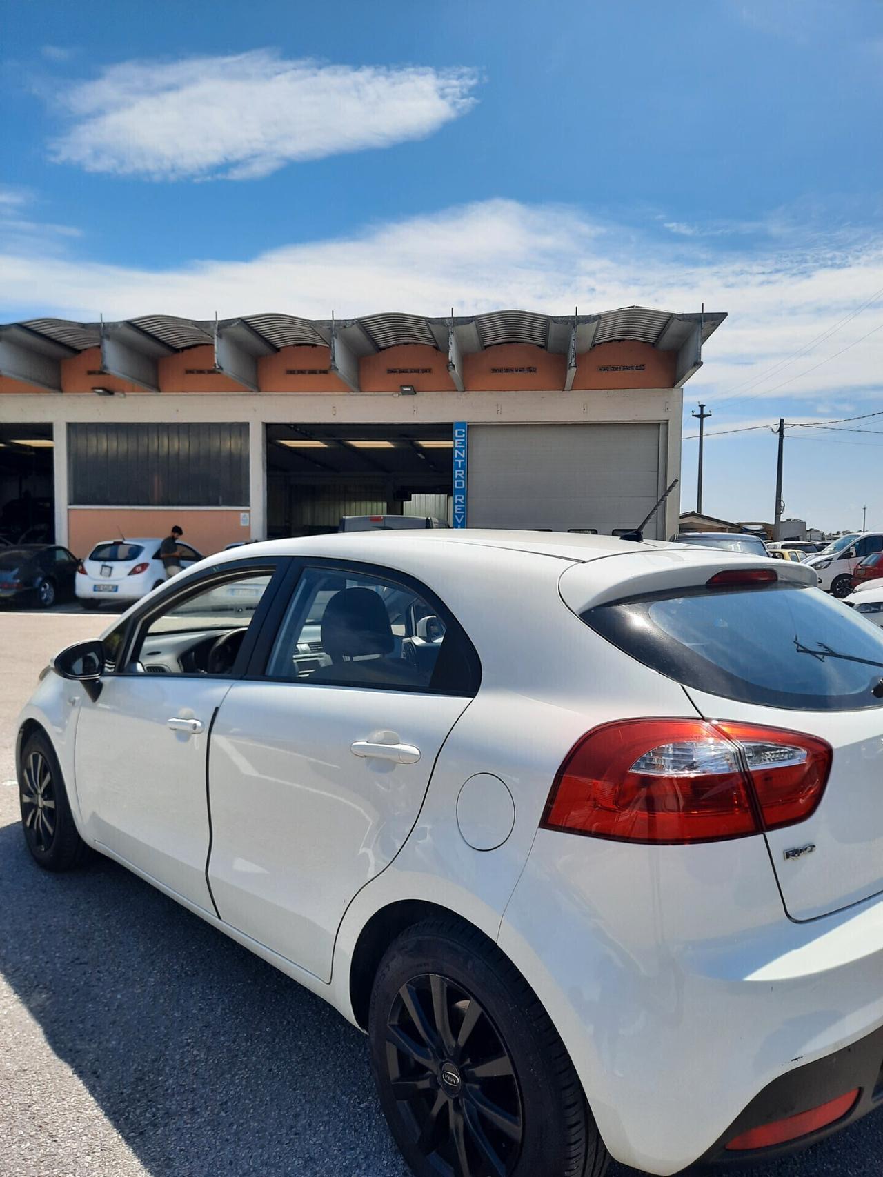 Kia Rio 1.1 CRDi 5p. Active OK NEOPATENTATI