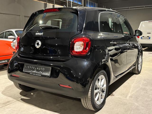 SMART ForFour 70 1.0 Passion *NEOPATENTATI*