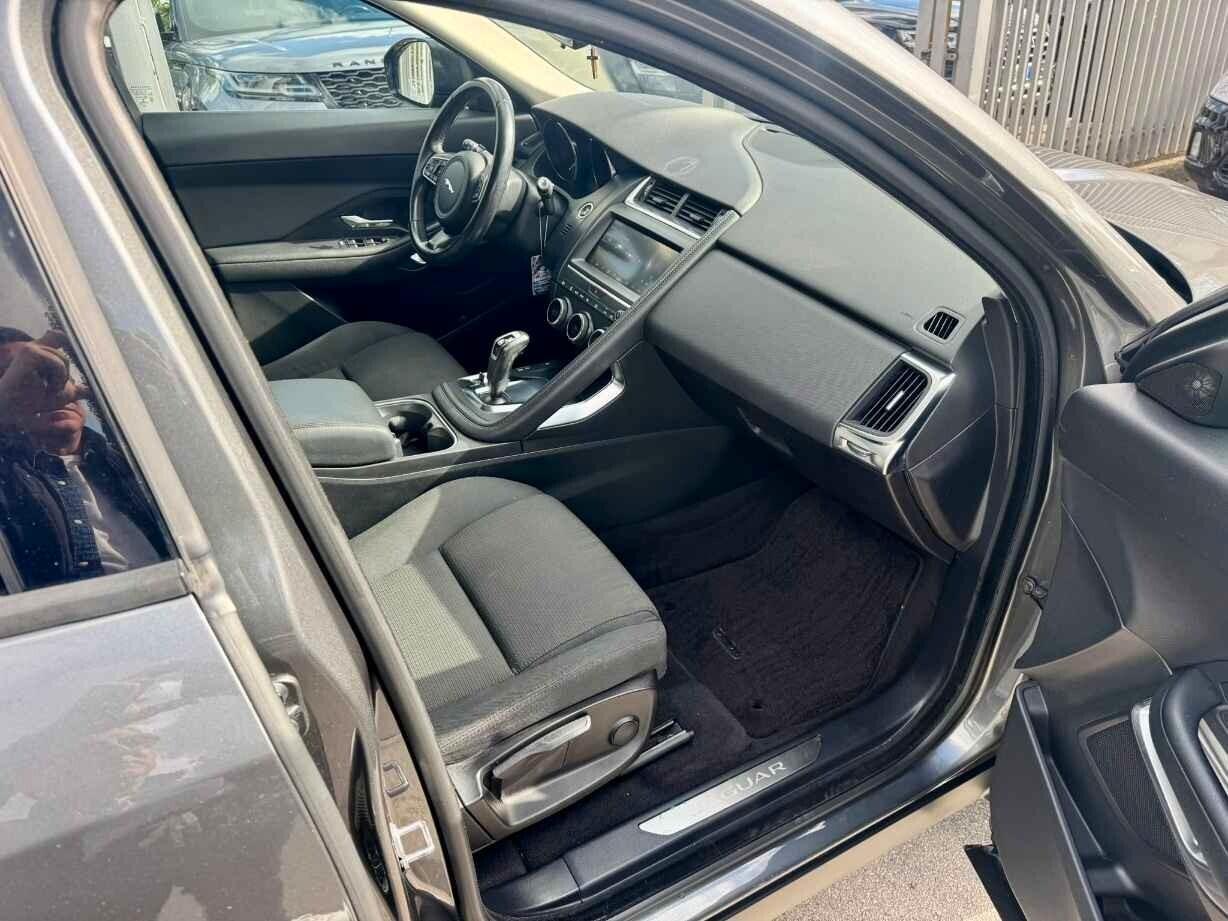 Jaguar E-Pace 2.0D 150 CV AWD aut. R-Dynamic