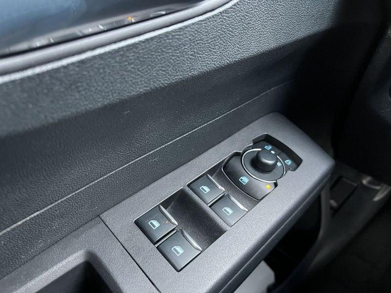 Ford Tourneo Courier 1.0 EcoBoost 125CV Titanium