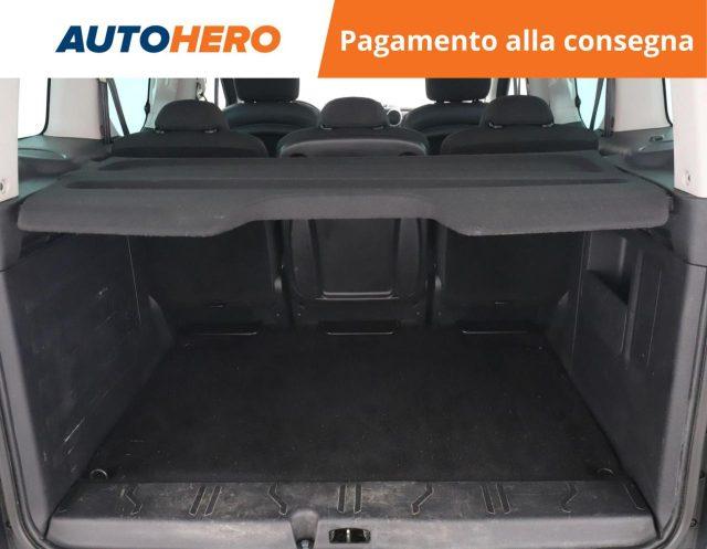 PEUGEOT Partner Tepee BlueHDi 100 Outdoor