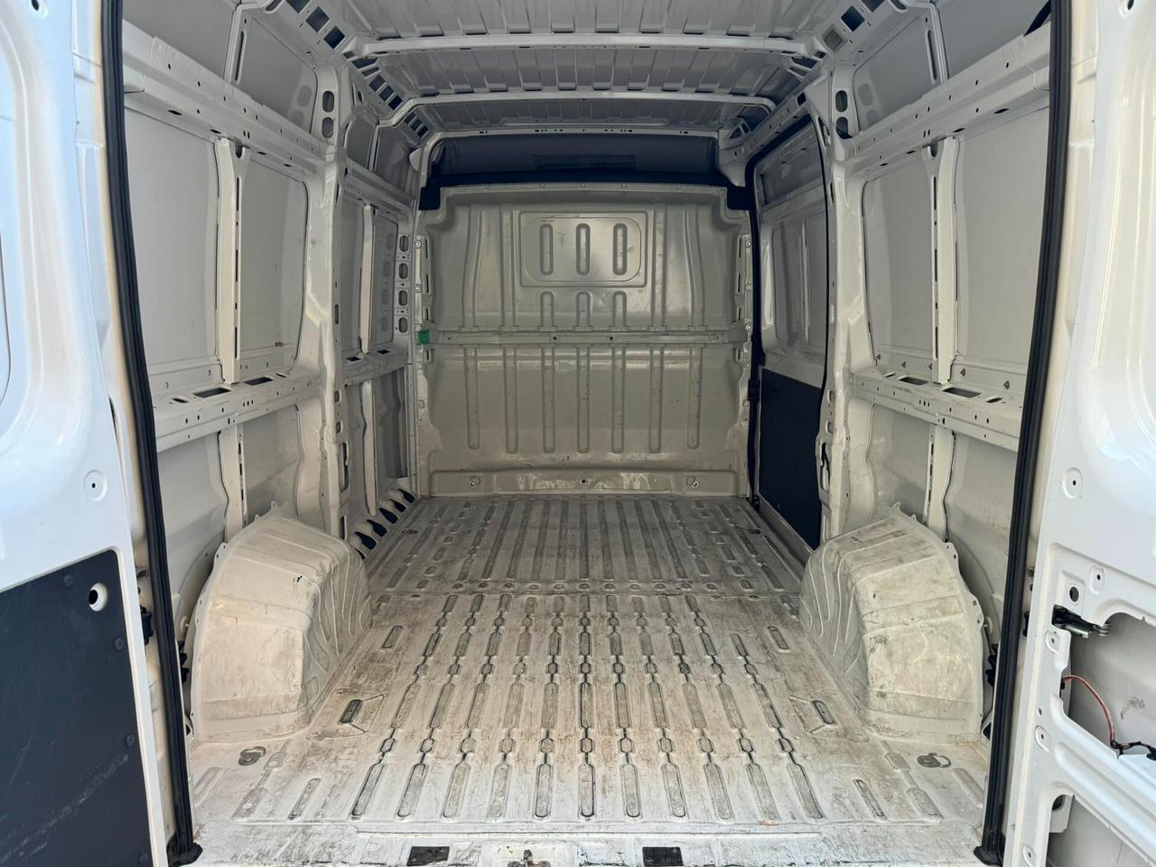 FIAT DUCATO 33 MH2 2.3 MJ 120 CV. E6 3 POSTI AUTOCARRO