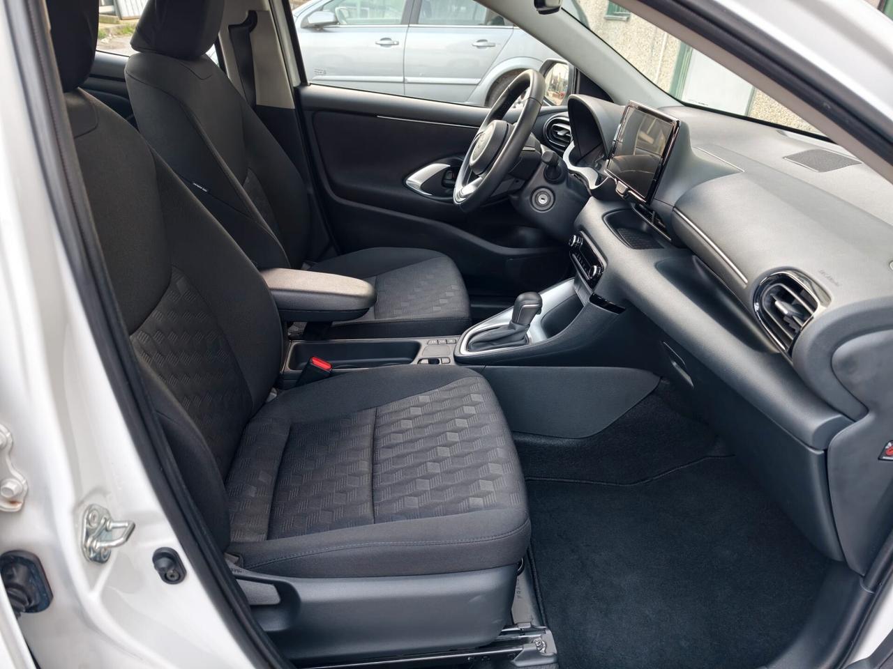 Toyota Yaris IBRIDA NO VINCOLI FINANZIARI NUOVA 2024