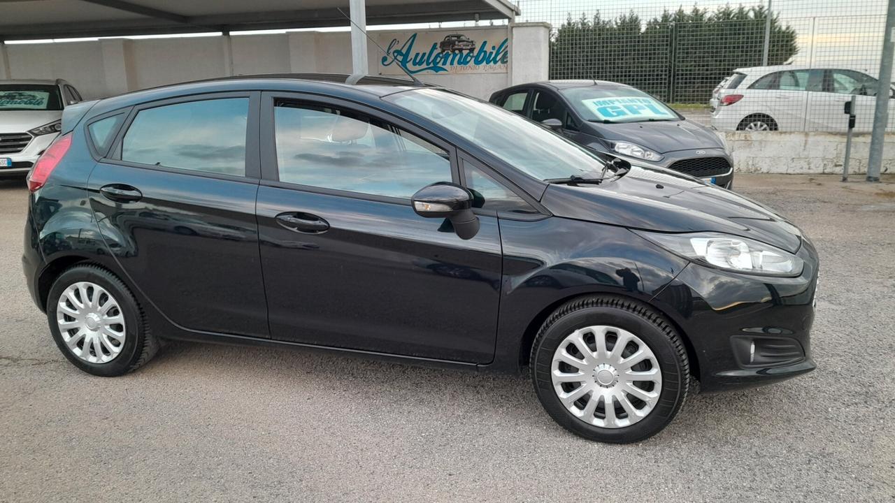 Ford Fiesta 1.5 TDCi 75CV 5 porte