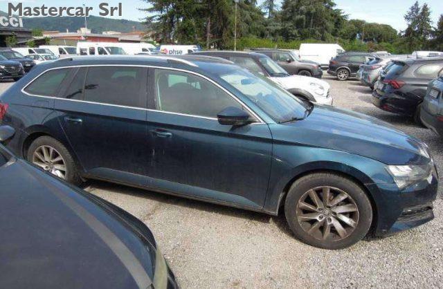 SKODA Superb Wagon 2.0 tdi evo Executive 200cv dsg - GL703XJ