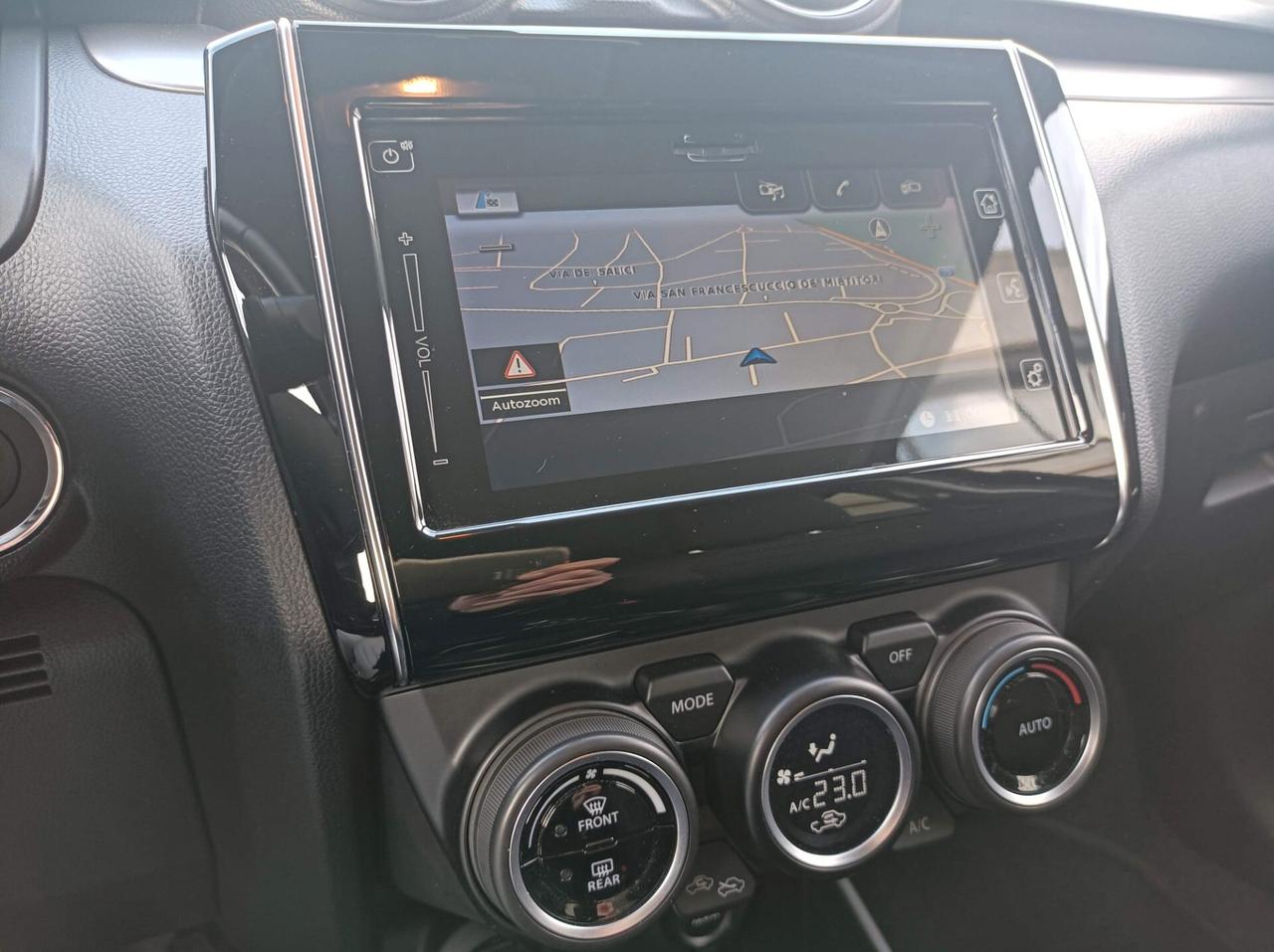 Suzuki Swift 1.2 Hybrid 4WD AllGrip Top