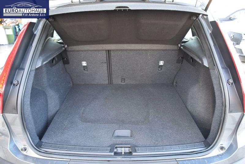 Volvo XC40 D3 Business Plus