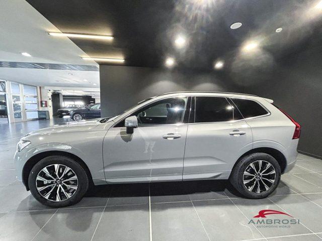 VOLVO XC60 B4 Mild hybrid Benzina Core