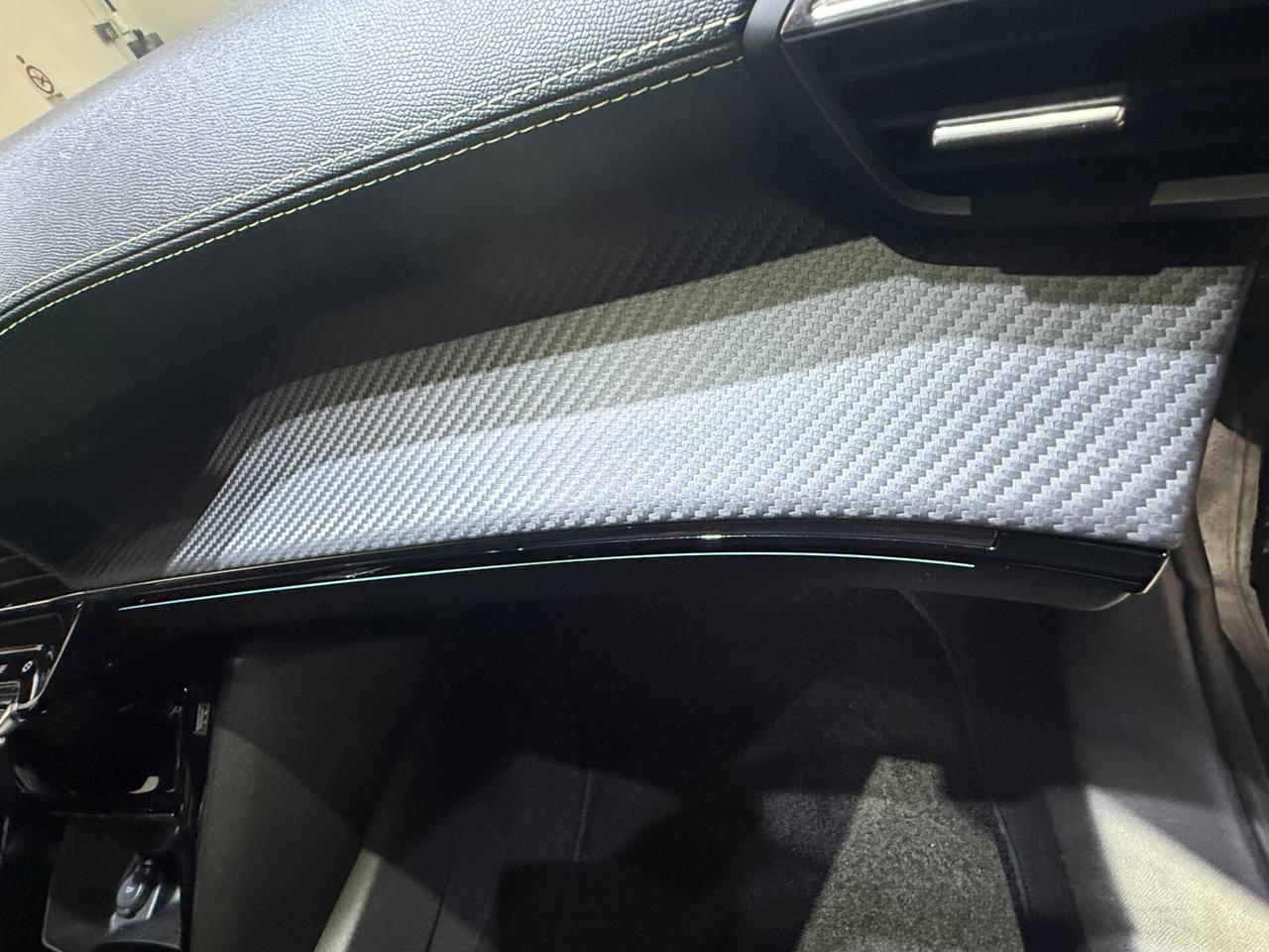 Peugeot 2008 BlueHDi 130 S&S EAT8 GT Pack