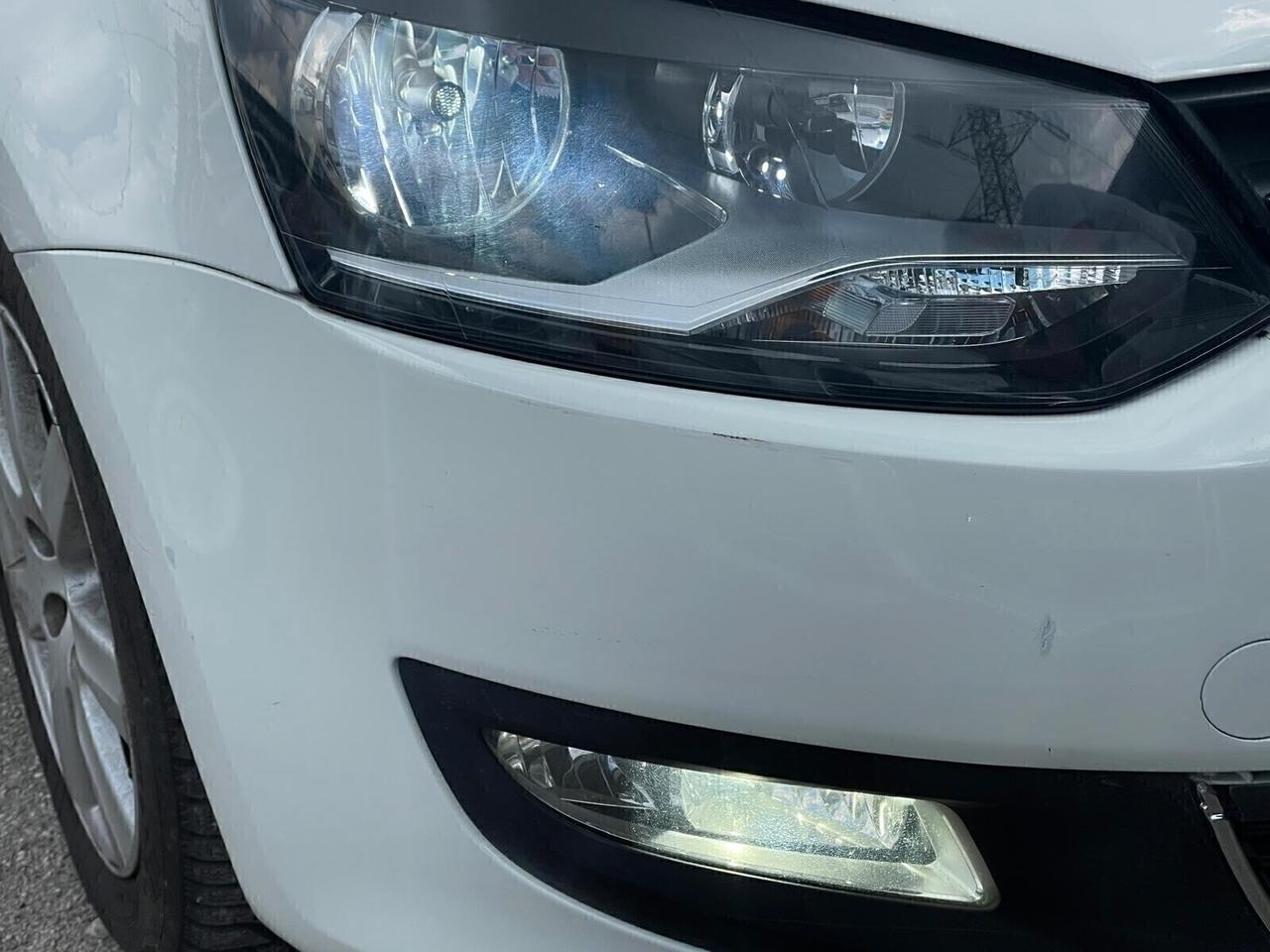 Volkswagen Polo 1.4 5 porte Highline BENZ-GPL