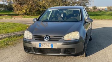 Volkswagen Golf 1.6 5p. Comfortline