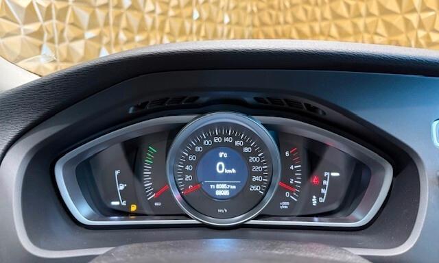 Volvo V40 D2 Geartronic Business