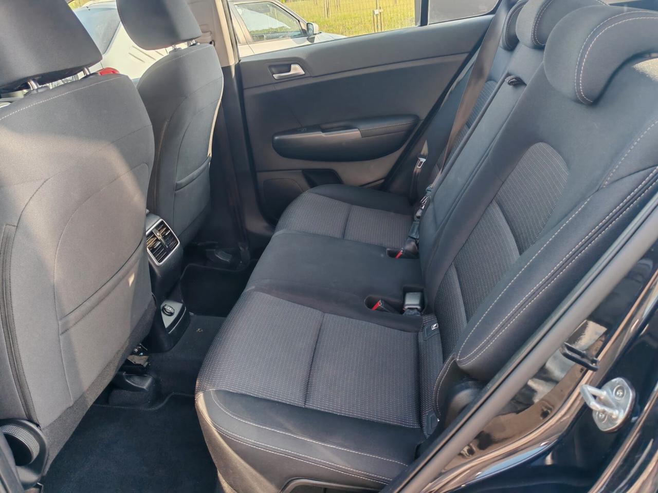 Kia Sportage 1.6 CRDI 136 DCT7 2WD Mild Hybrid Black Edition