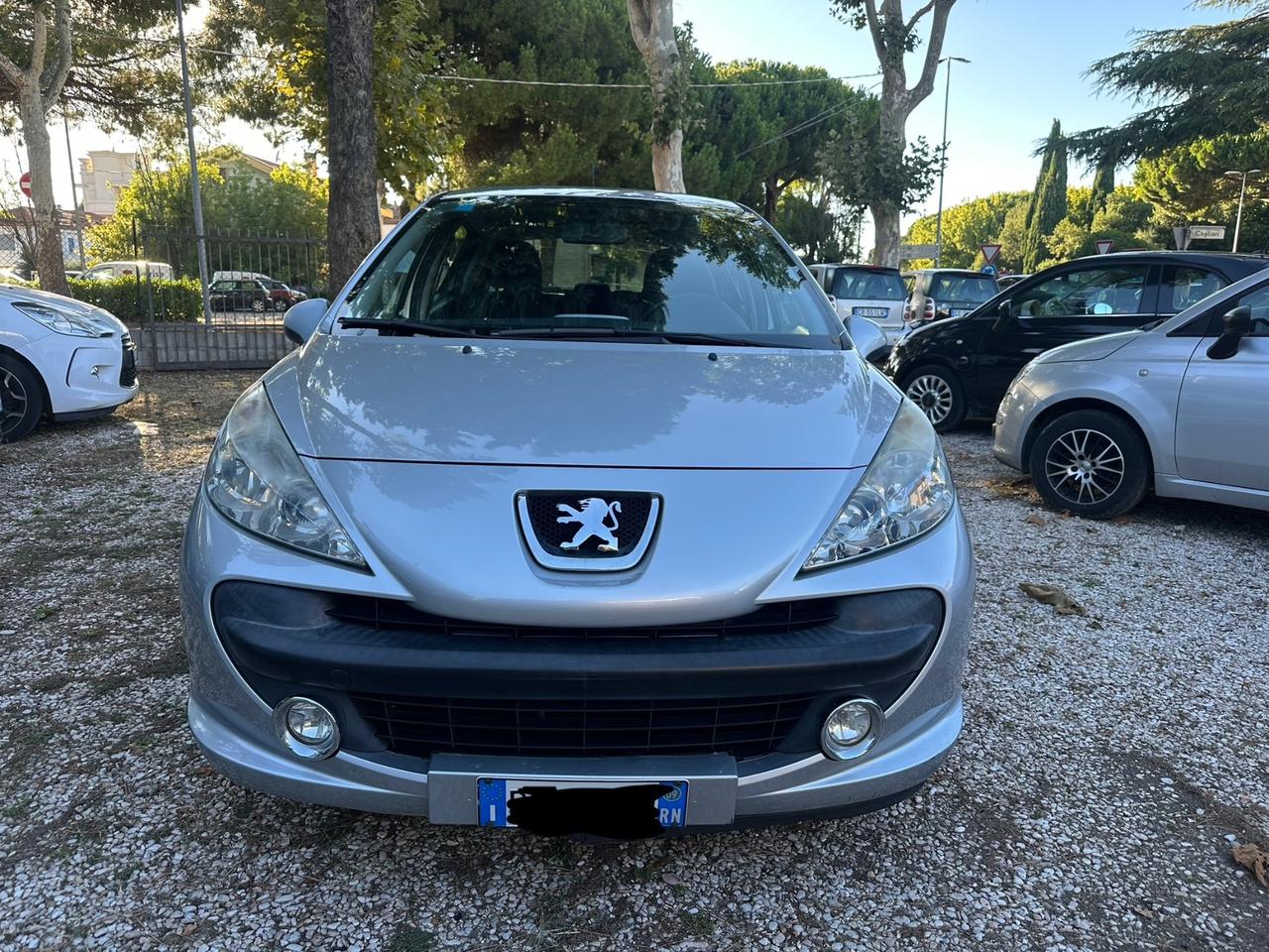 Peugeot 207 1.4 8V 75CV 5p. X Line ECO GPL