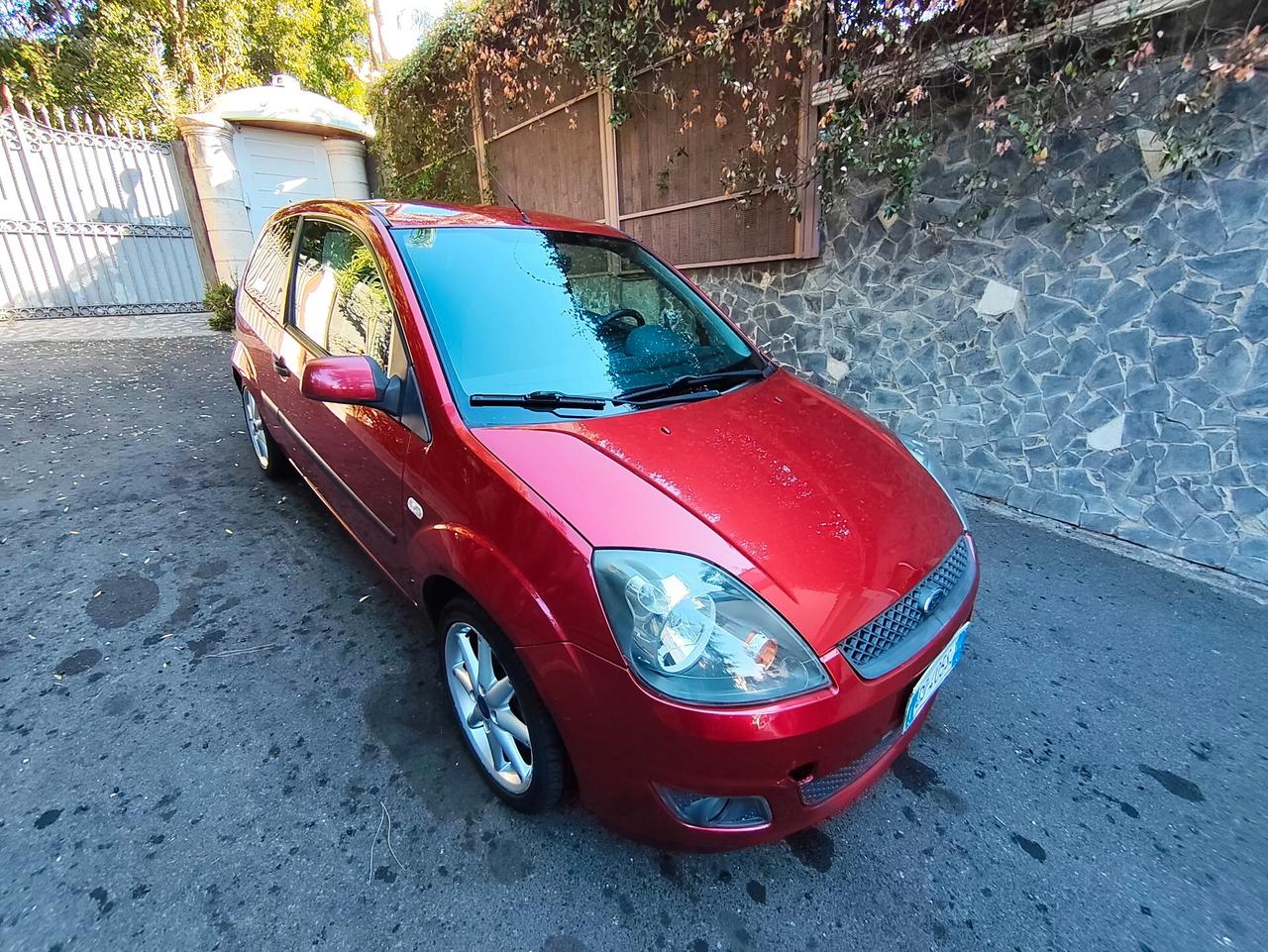 Ford Fiesta 1.2 3 porte 102.000 km