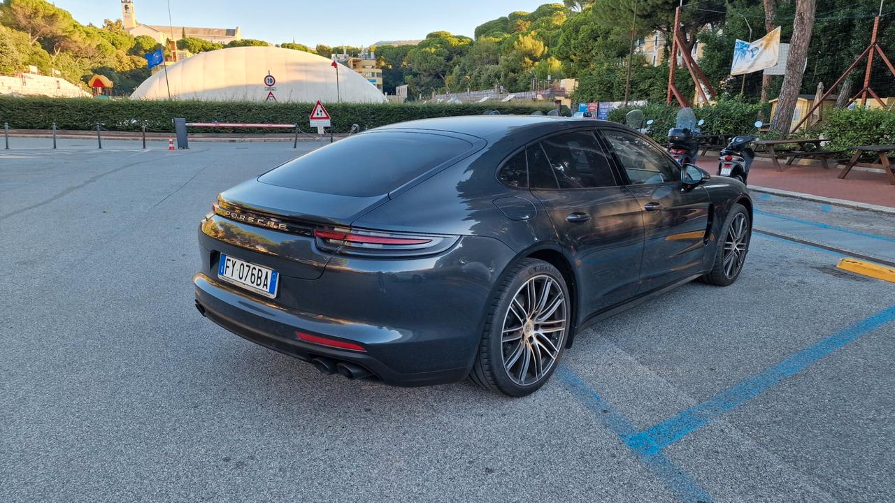 Porsche Panamera 2.9 4