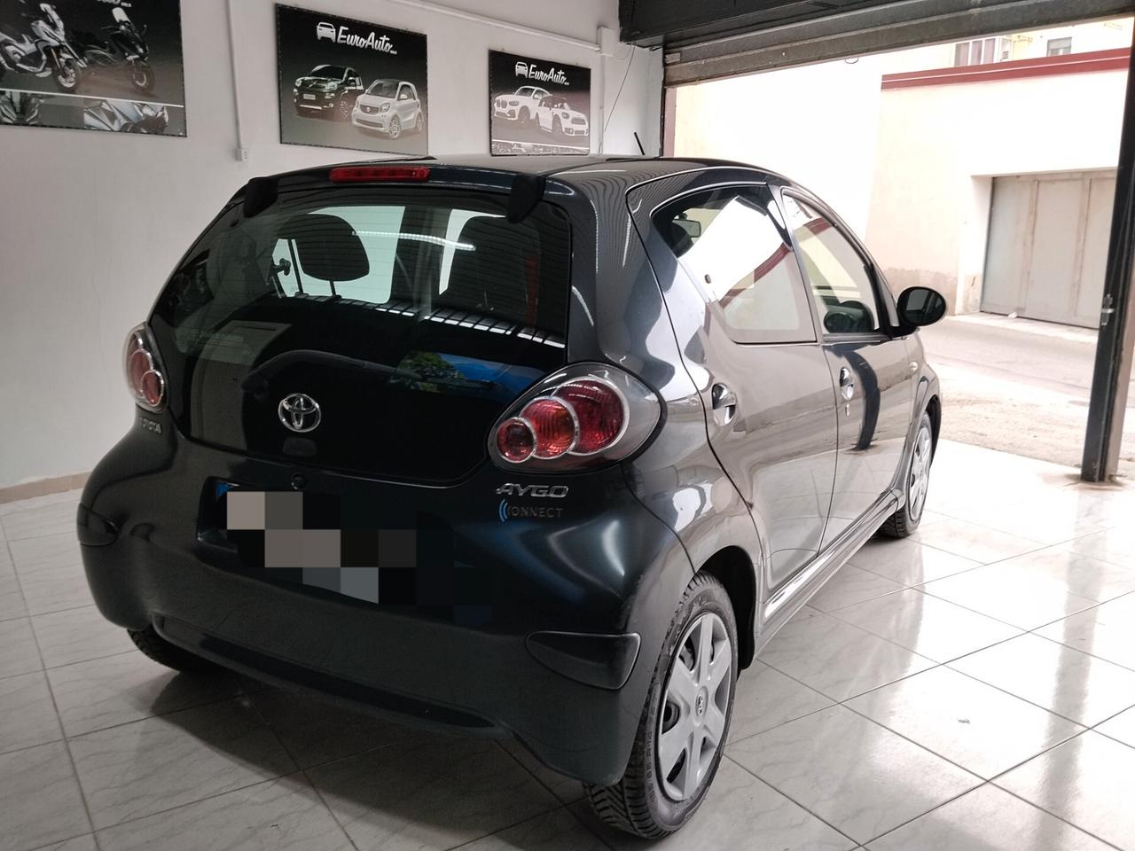 Toyota Aygo 1.0 benzina 2011 CON GARANZIA