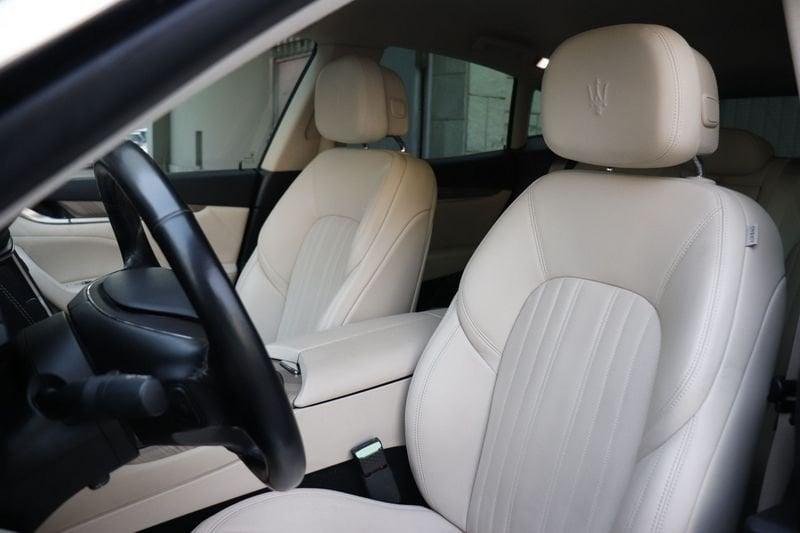 Maserati Levante V6 Diesel 275 CV AWD Granlusso Q4 Unicoproprietario