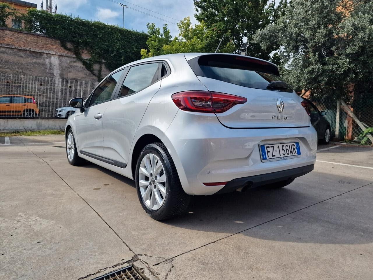Renault Clio TCe 100 CV 5 porte Business*Nessun obbligo di finanziamento