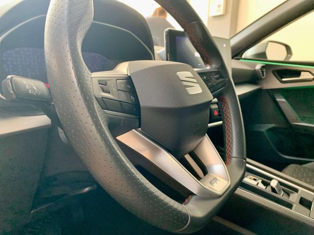 SEAT Leon Leon 1.5 etsi FR 150cv dsg Pari al nuovo