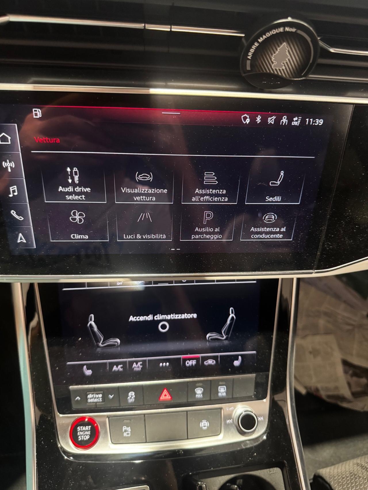 Audi Q8 SQ8 TDI quattro tiptronic sport attitude