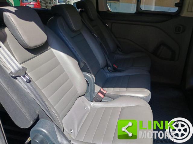FORD Transit Custom 320 2.0 TDCi 170 PC Combi Trend