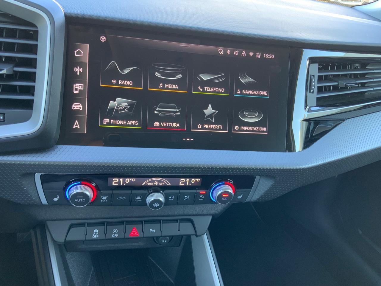 Audi A1 allstreet 30 TFSI S tronic Identity Contrast