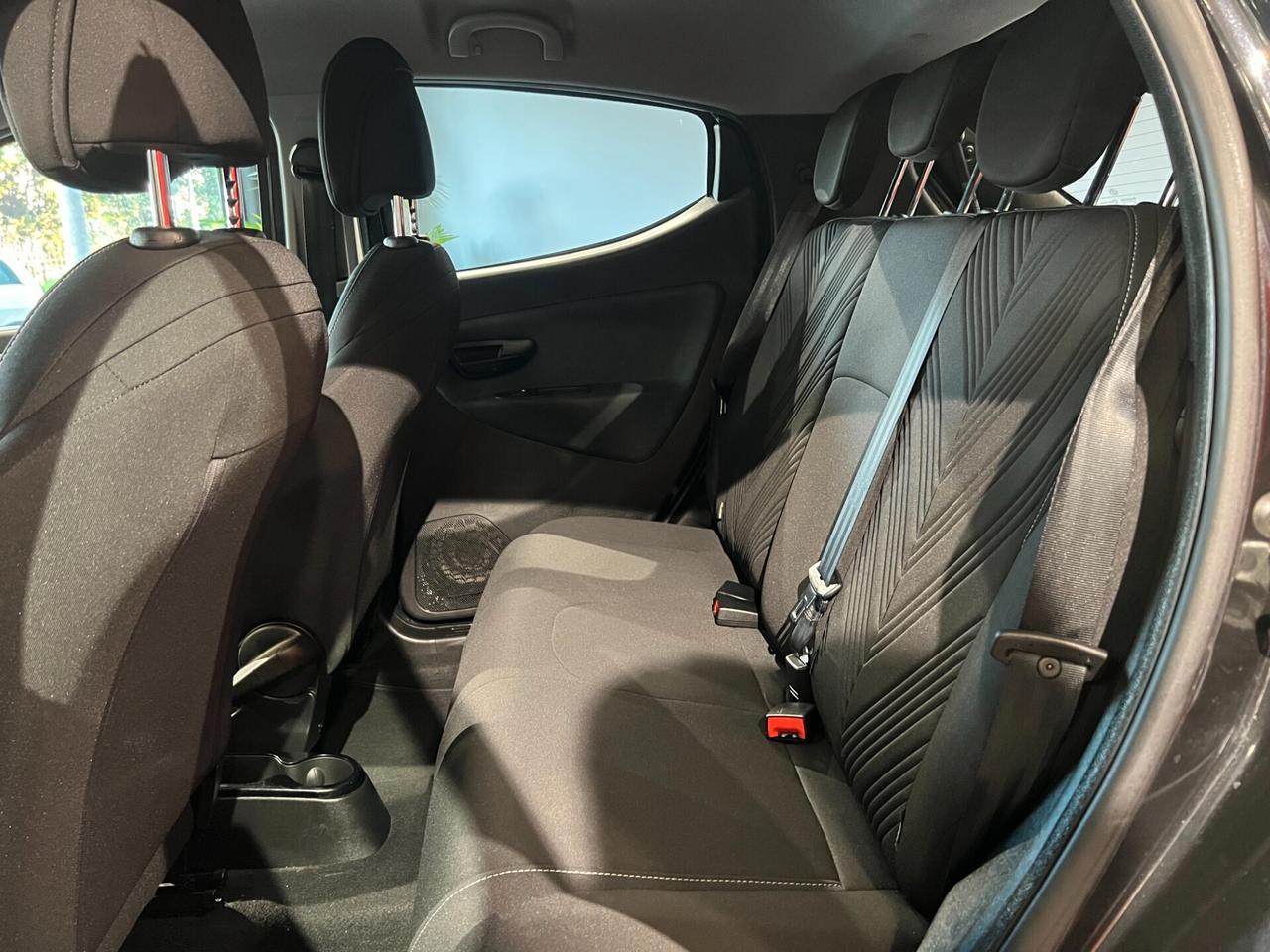 Lancia Ypsilon 1.2 69 CV 5p. GPL Ecochic Gold