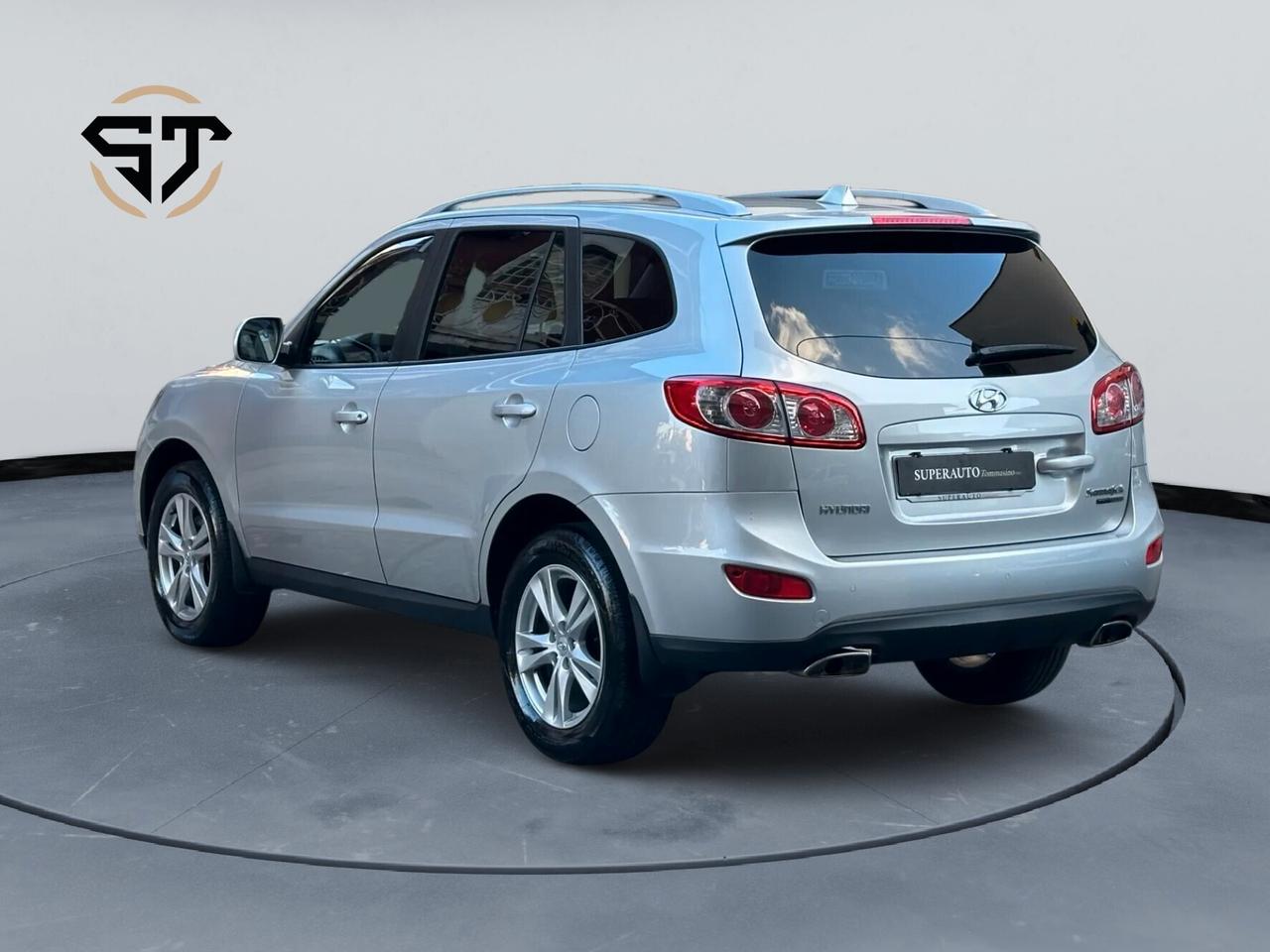 Hyundai Santa Fe 2.2 CRDi VGT 4WD AUTOM 7 POSTI