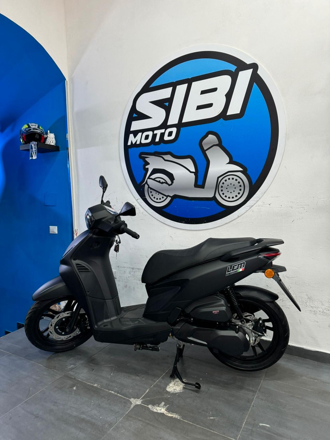LEM CORAL 125 CC
