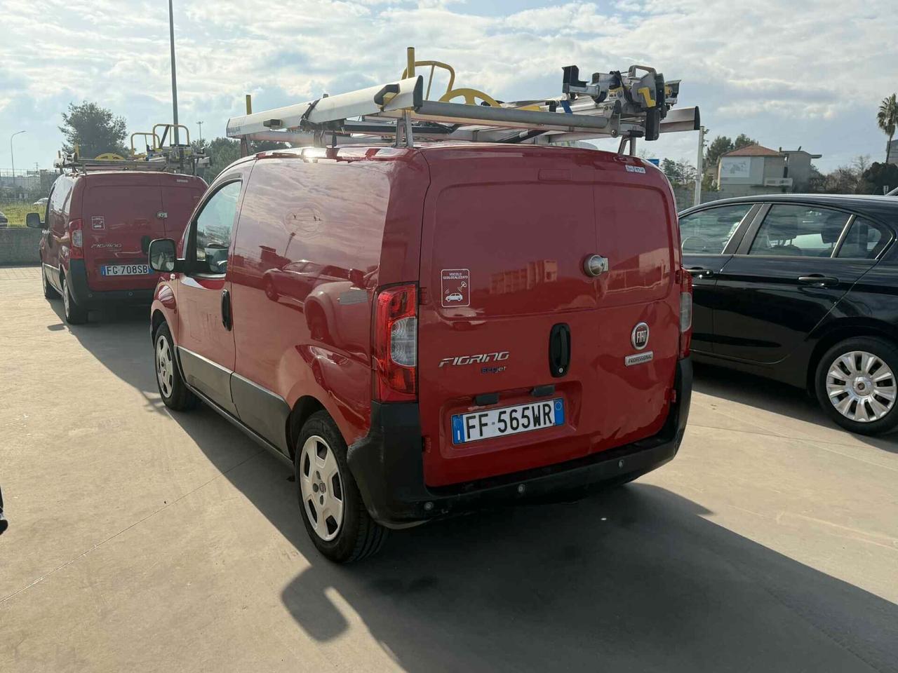 Fiat Fiorino 1.3 MJT 95CV Cargo Adventure EX TIM 2017