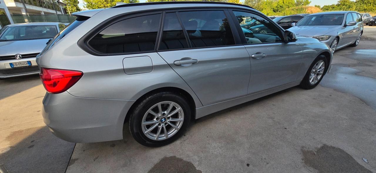 Bmw 318 318d xDrive Touring Business Advantage