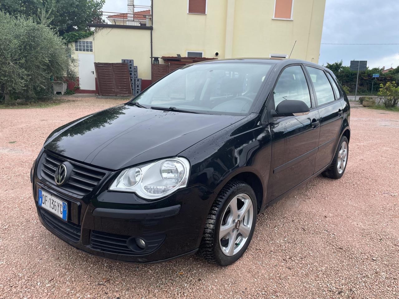 Volkswagen Polo 1.2 5p. Trendline