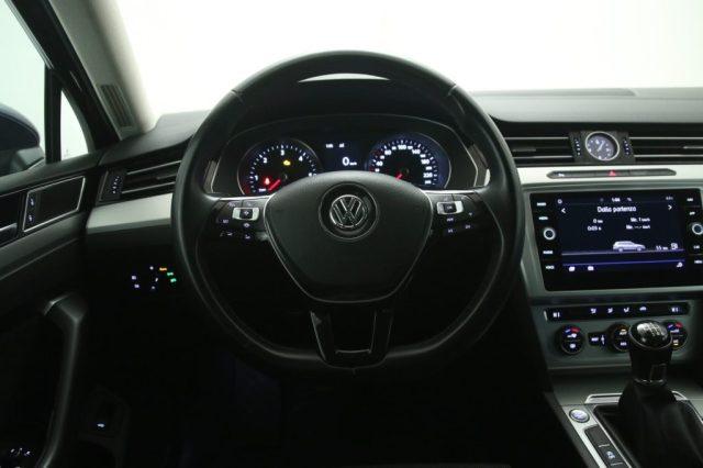 VOLKSWAGEN Passat Variant 2.0 TDI Business BMT Navigatore/Vetri oscurati