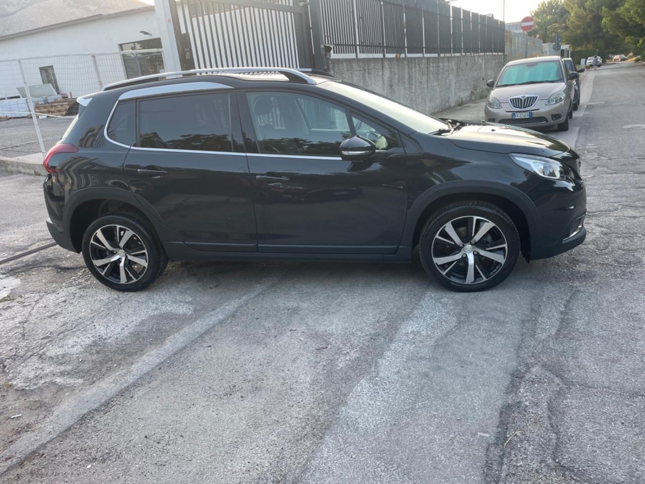 Peugeot 2008 BlueHDi 100 S&S Active