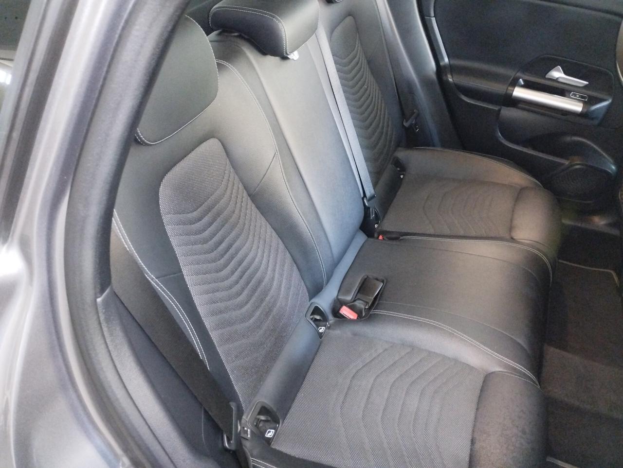 Mercedes-benz GLA 200 d Automatic 4Matic Sport Plus