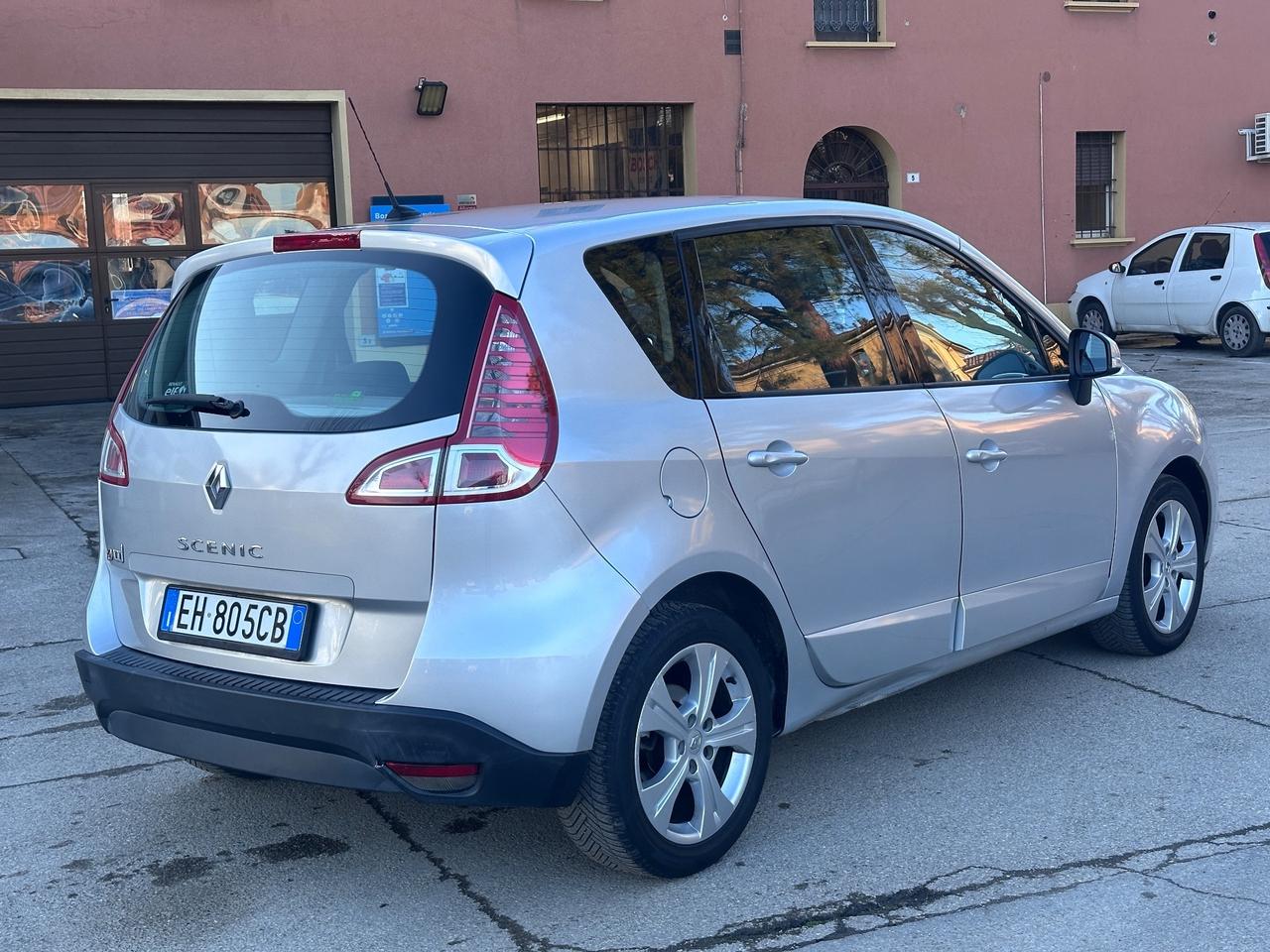 Renault Scenic Scénic X-Mod 1.6 Gpl Attractive