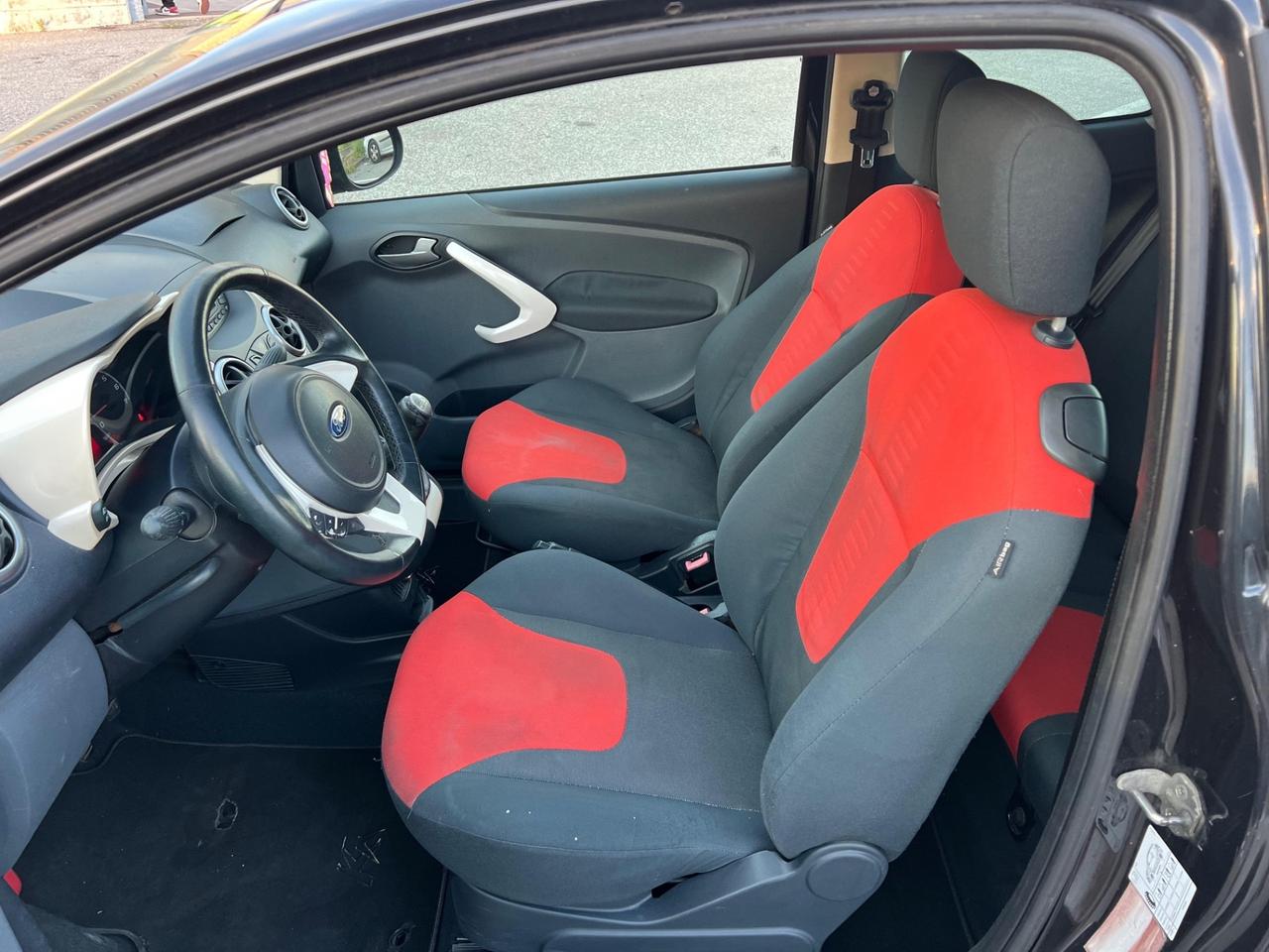 Ford Ka 1.2 8V 69CV Titanium