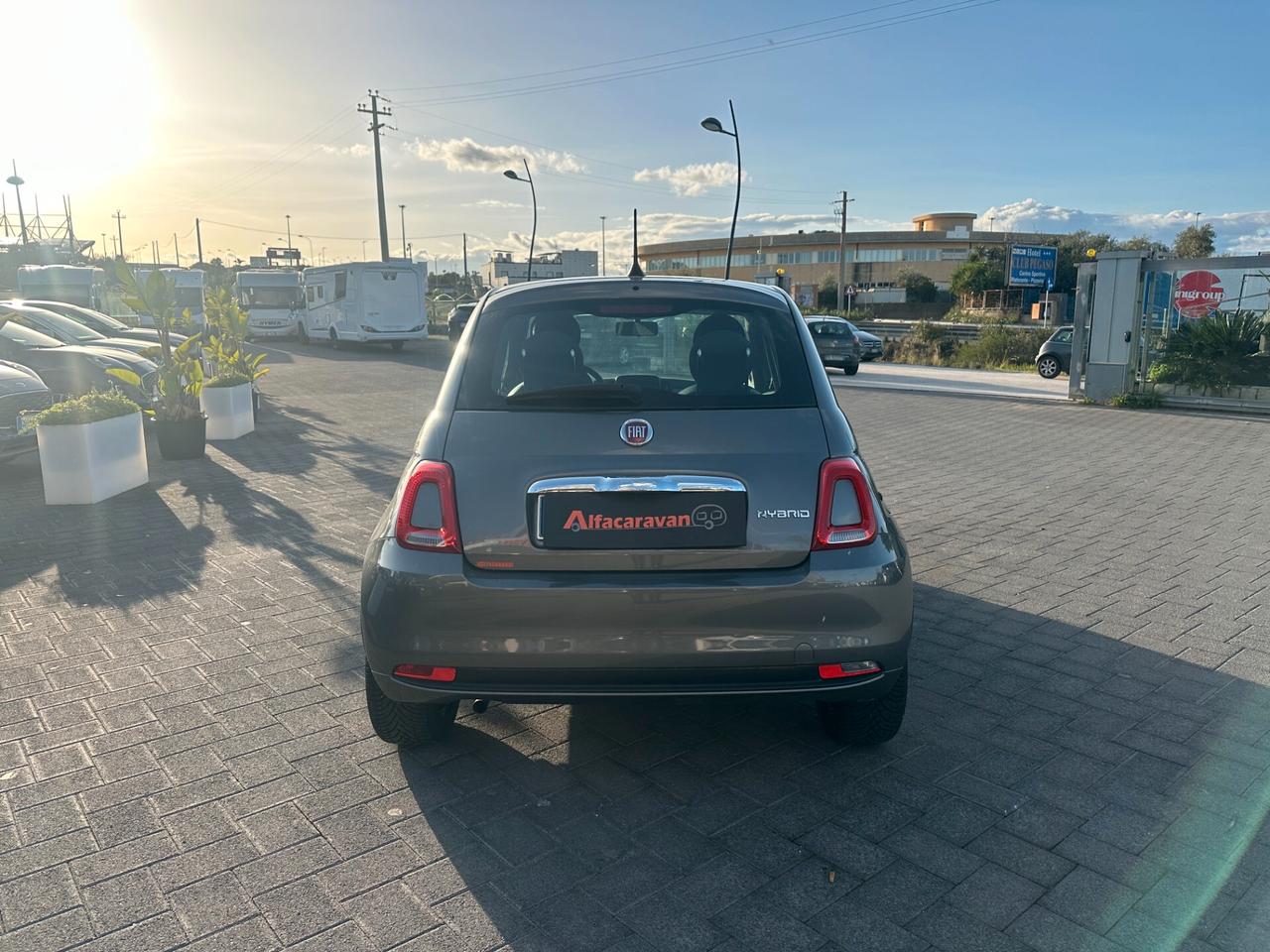 Fiat 500 1.0 hybrid Club 70cv