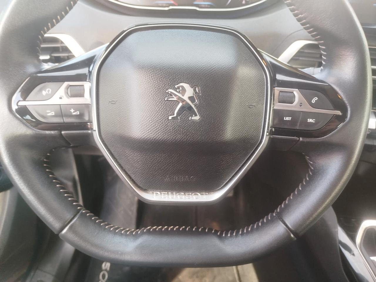 Peugeot 5008 1.5 130 CV *PREZZO VERO* 7 POSTI UNIPRO KM CERTI