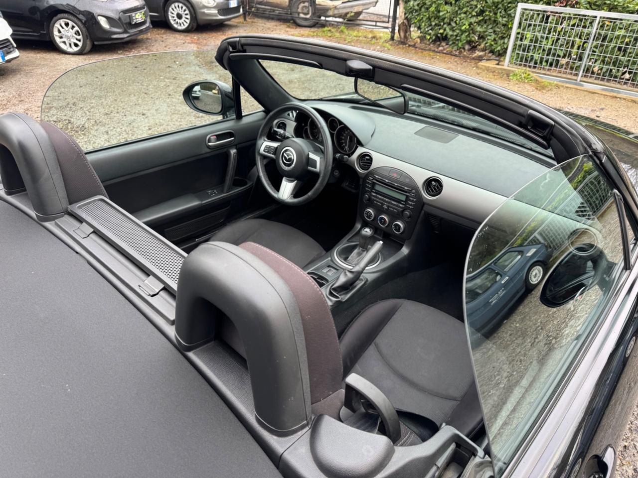 Mazda MX-5 1.8L Wind