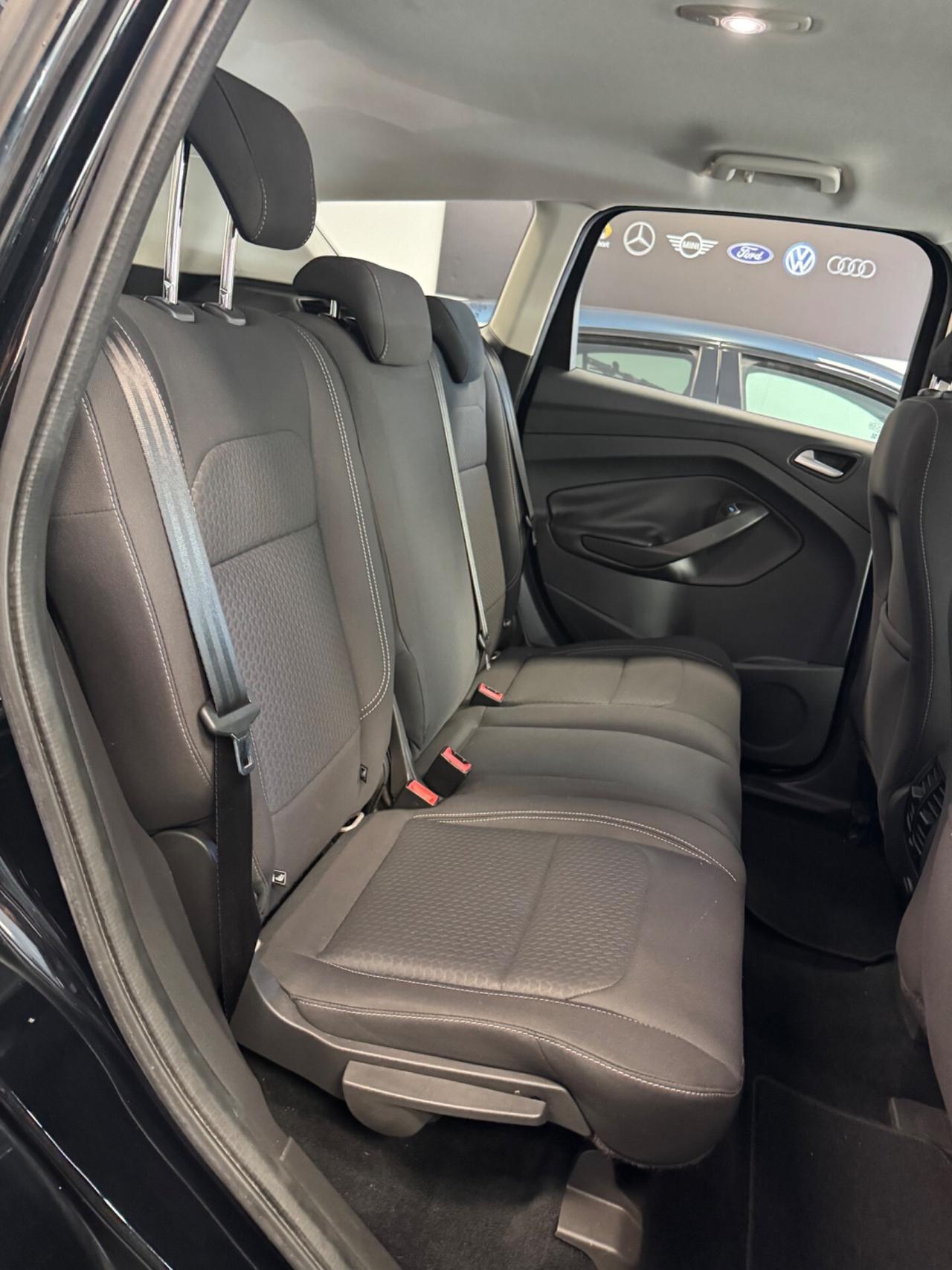 Ford Kuga 1.5 TDCI 120 CV Titanium Finanziabile