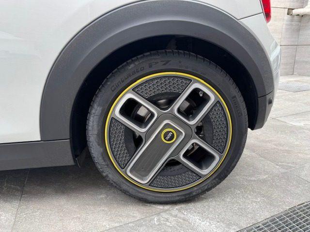 MINI Cooper SE XL