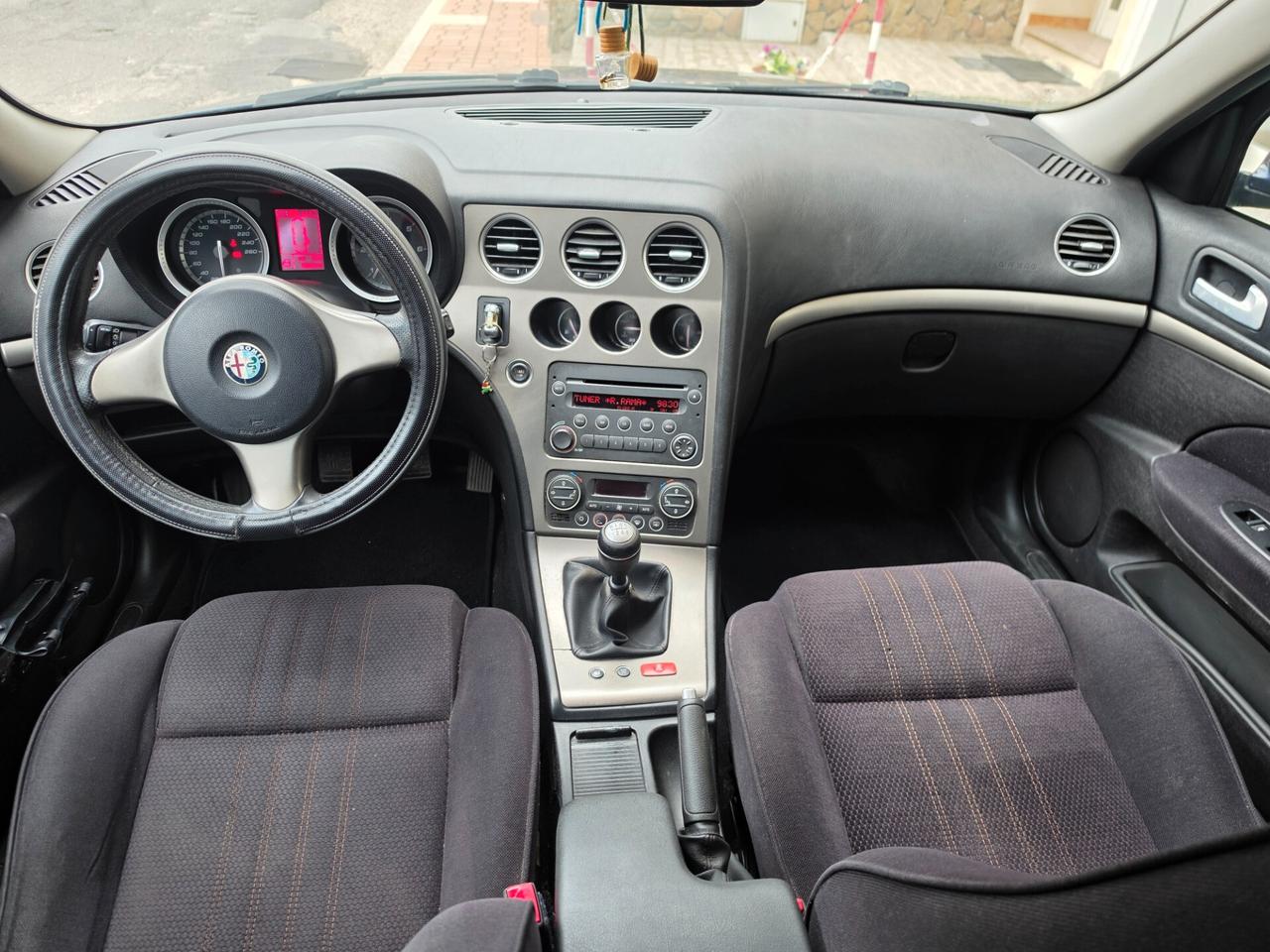 Alfa Romeo 159 1.9 JTDm Sportwagon Distinctive