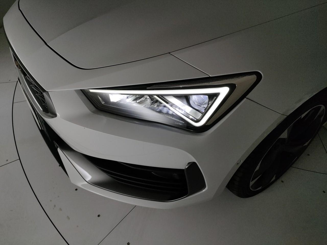 CUPRA Leon Sportstourer 1.5 hybrid 150cv DSG