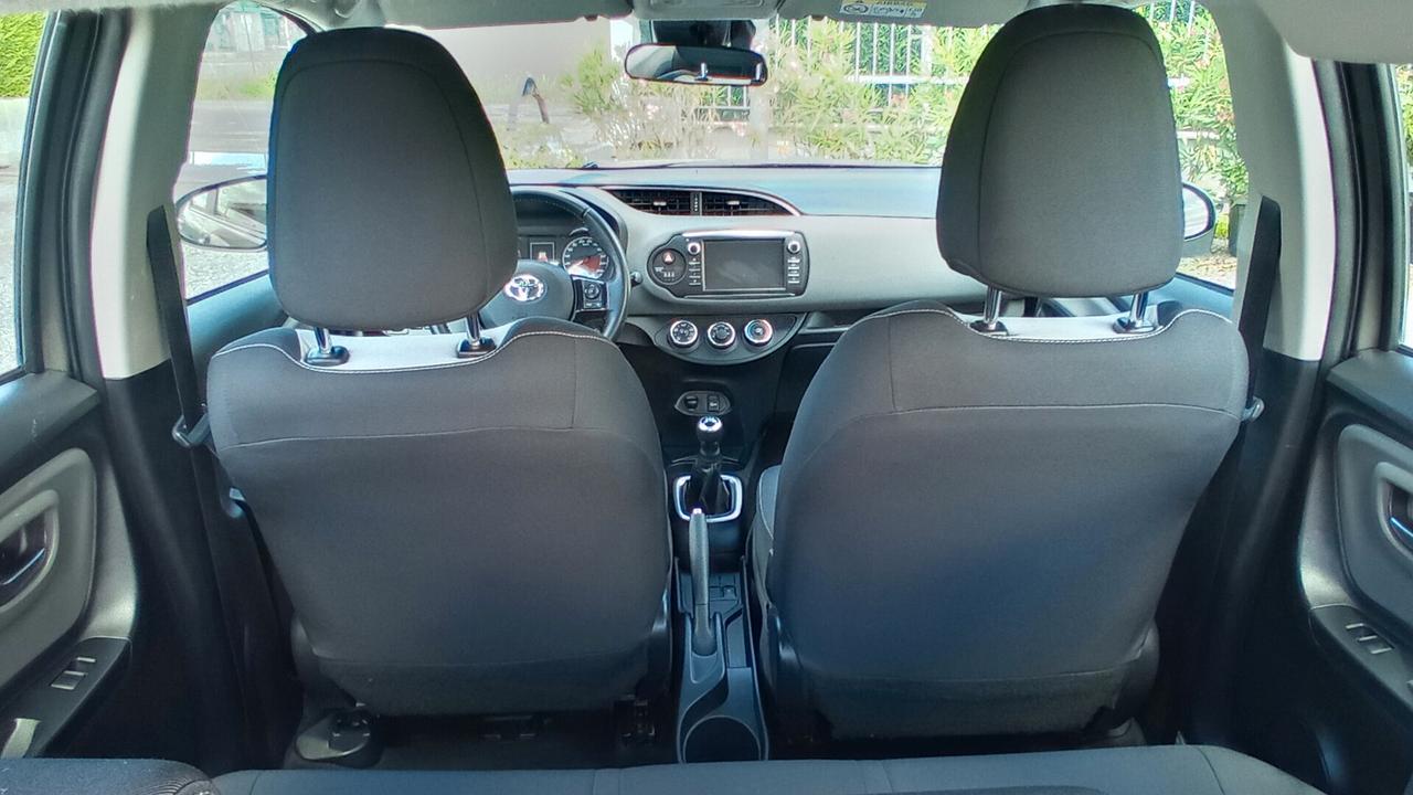 Toyota Yaris 1.0 5 porte Active Adatta a Neopatentati