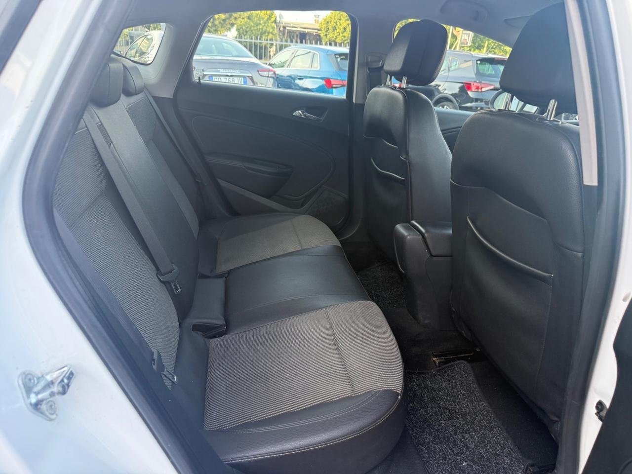 Opel Astra 1.7 CDTI 110CV 5 porte Cosmo