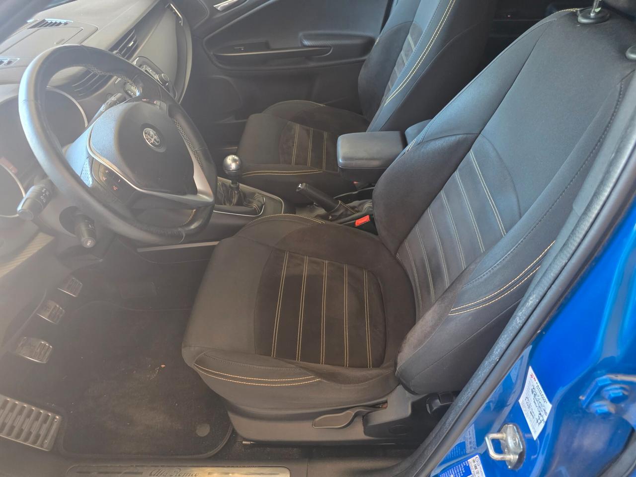 Alfa Romeo Giulietta 1.6 JTDm 120 CV Super Launch Edition