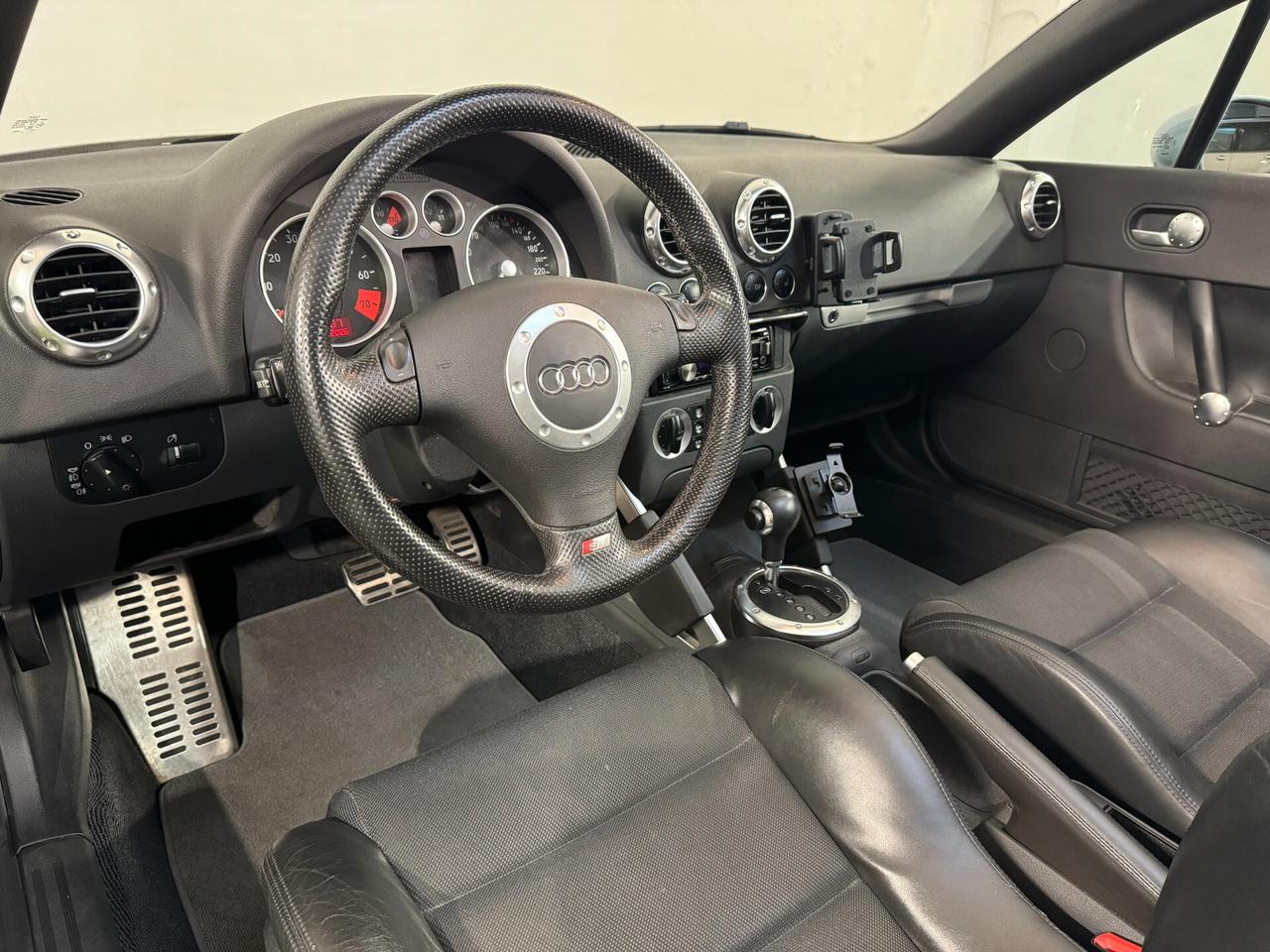 AUDI TT CABRIO 1.8t S-LINE E4 AUTOMATICA