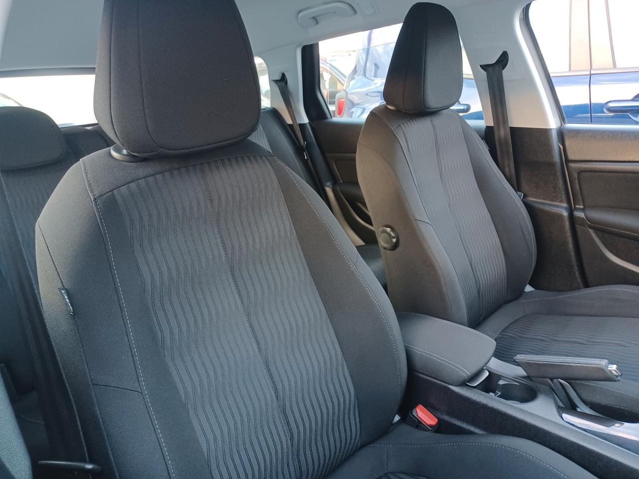 Peugeot 308 1..6 HDI 115CV ALLURE S.W.